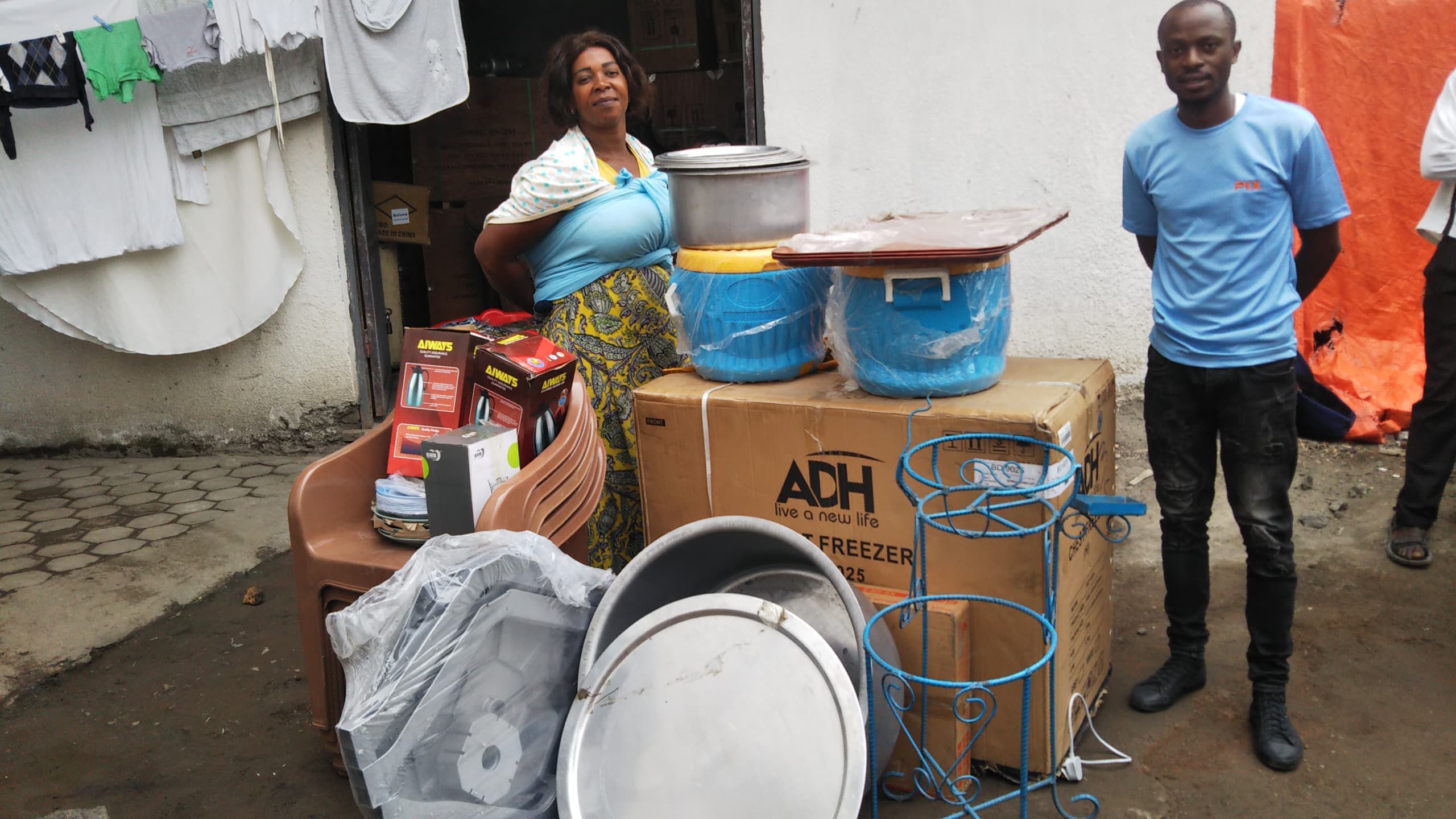 Fourniture de biens et équipements pour entrepreneures - Image 1