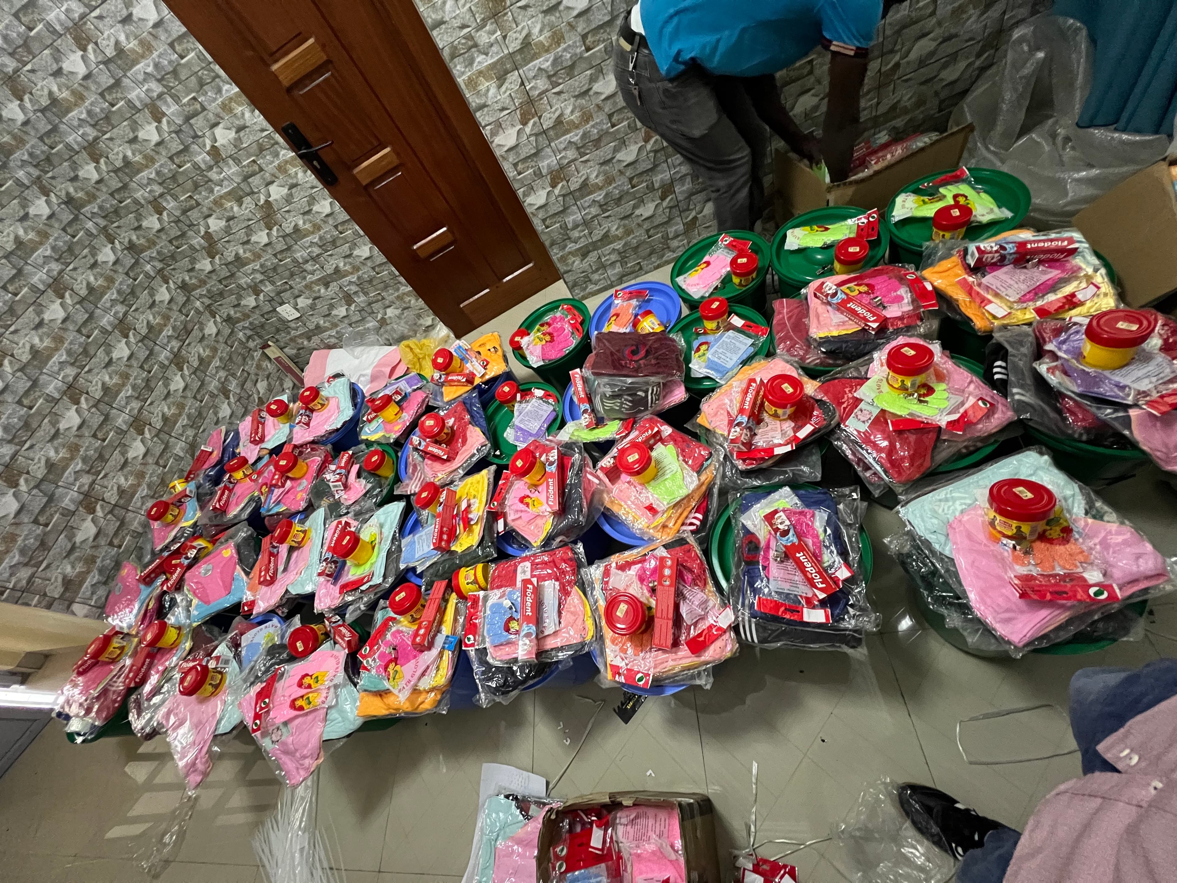 Fourniture de kits de dignité et transfert de fonds - Image 2